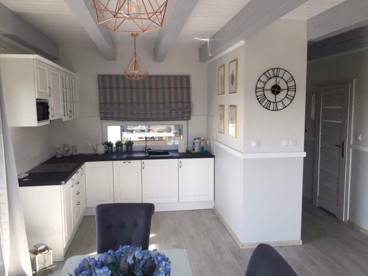 Nadmorski Zaulek Jastrzębia Góra Extérieur photo