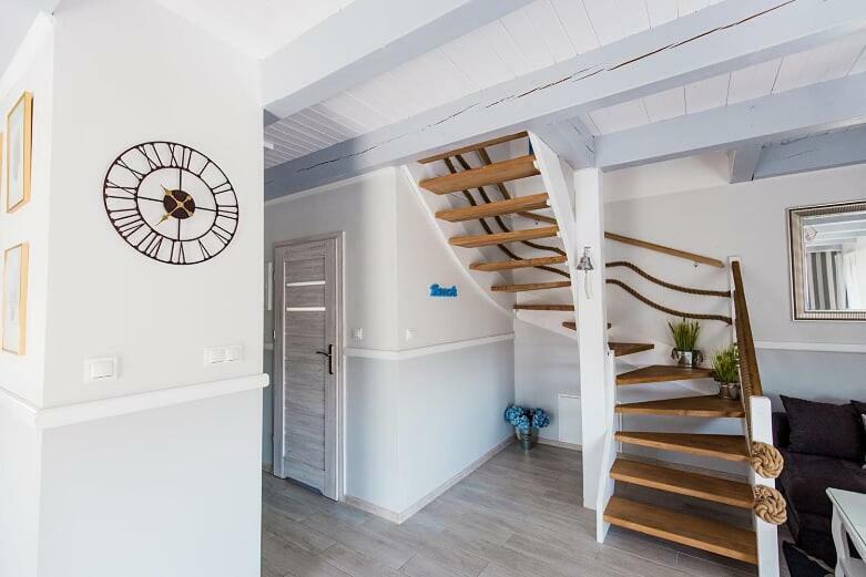 Nadmorski Zaulek Jastrzębia Góra Extérieur photo